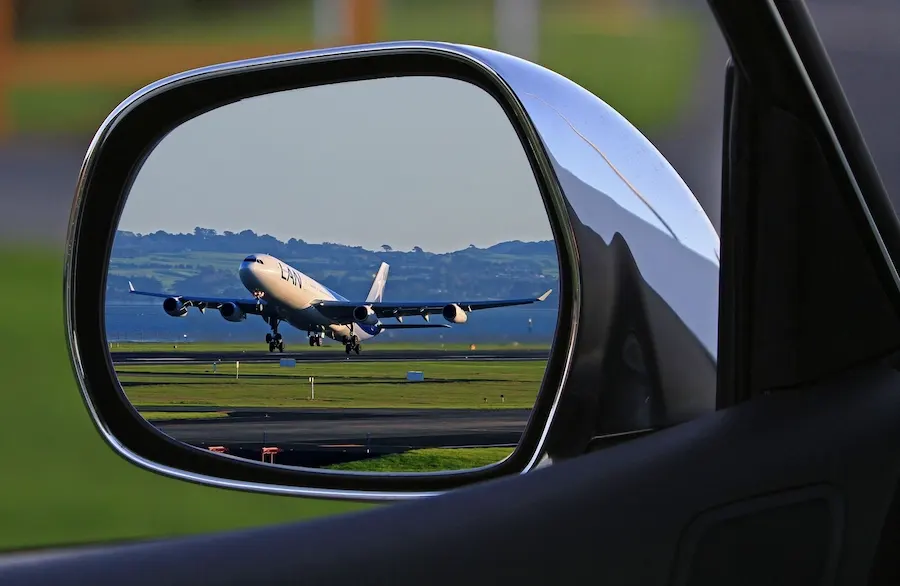 Airport arrival and private transportation arranged for international dental patients visiting Istanbul.